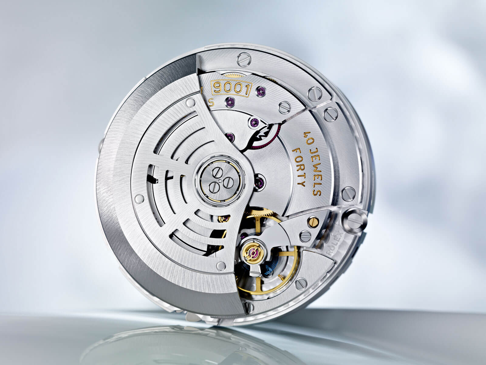 Rolex Sky-Dweller 326238 Rolex Calibre 9001 Automatic Movement with Power Reserve of 72 Hours