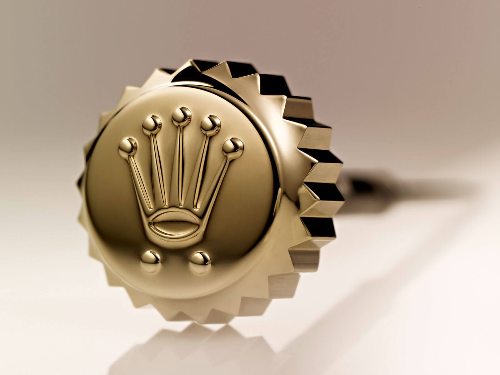 How much do you know about the Rolex Winding Crown?